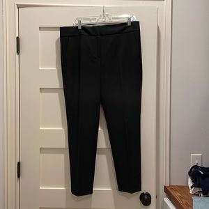 Loft Marisa black trousers. Mid rise. Straight leg. Slash pockets.